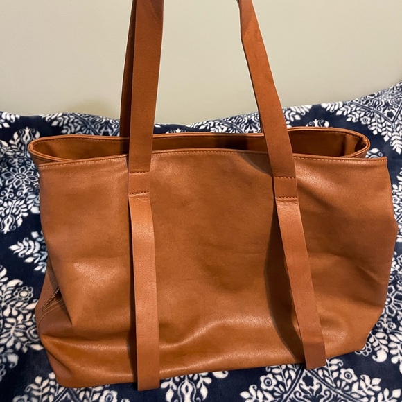 EXCELLENT CONDITION Universal Thread Brown Hobo Shoulder Bag - Super Roomy! - Picture 13 of 13